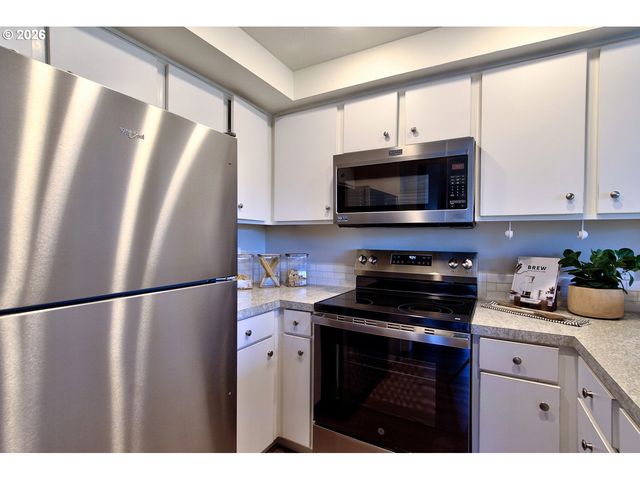 14523 Sw GRAYLING Ln, Beaverton, OR 97007