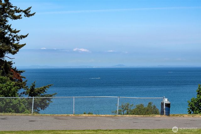 1920 W 4th Street, Port Angeles, WA 98363