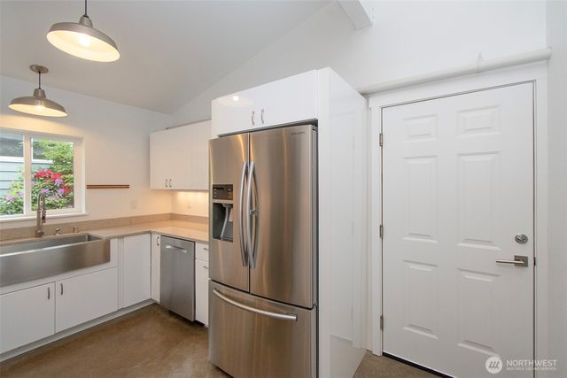 1920 W 4th Street, Port Angeles, WA 98363