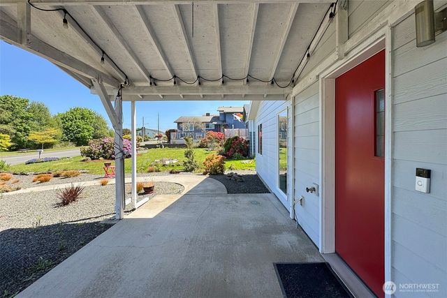 1920 W 4th Street, Port Angeles, WA 98363