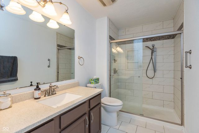 8841 Himebaugh Lane, Indianapolis, IN 46231