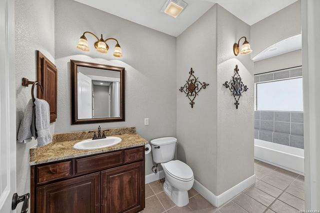 27816 Legacy Woods, Boerne, TX 78015