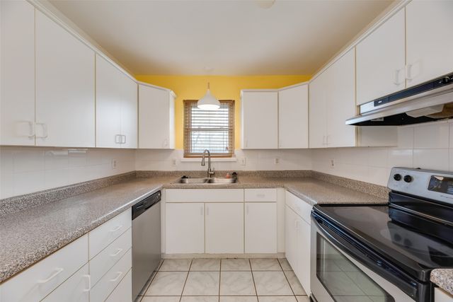 5424 Village Green Drive, Mesquite, TX 75150