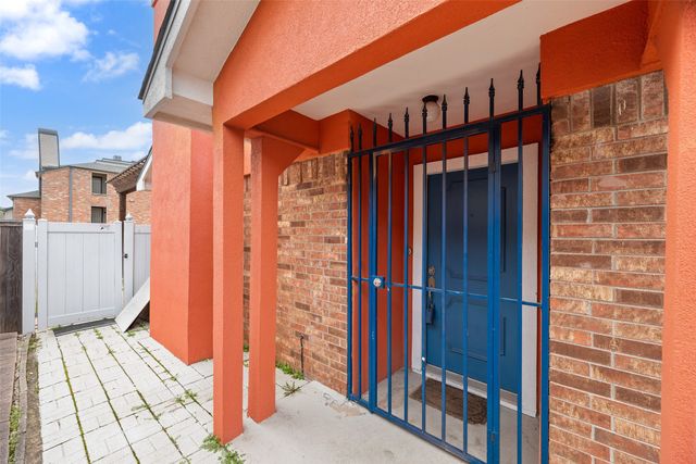 5424 Village Green Drive, Mesquite, TX 75150