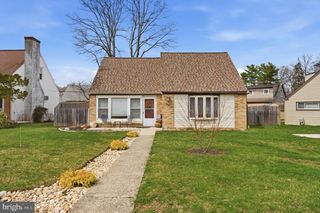 66 OXFORD CIR, Norristown, PA 19403