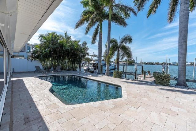 17352 KENNEDY DRIVE, North Redington Beach, FL 33708