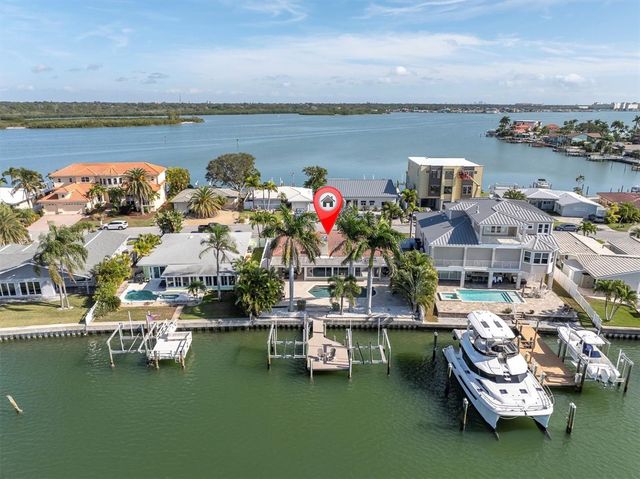 17352 KENNEDY DRIVE, North Redington Beach, FL 33708