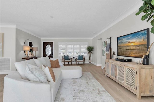 17352 KENNEDY DRIVE, North Redington Beach, FL 33708