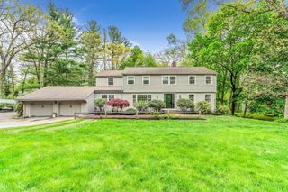 26 Old Village Road, Acton, MA 01720