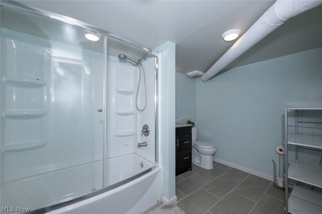 942 E Archwood Avenue, Akron, OH 44306