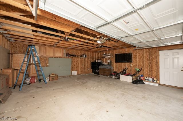 942 E Archwood Avenue, Akron, OH 44306