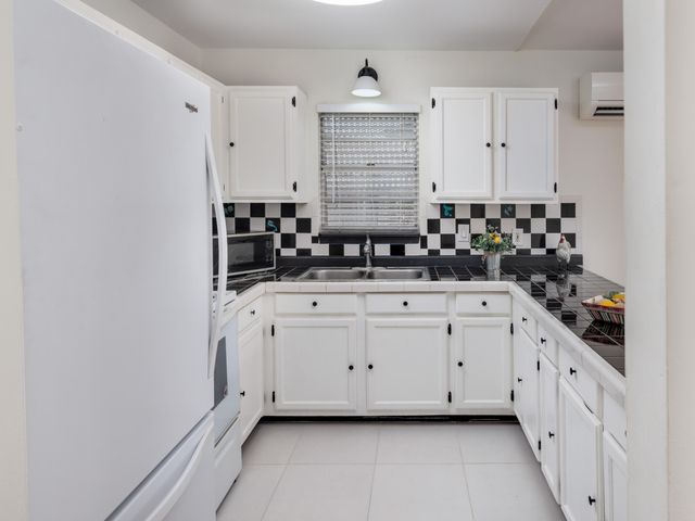 2421 Pensacola Road, Big Pine Key, FL 33043