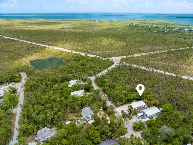 2421 Pensacola Road, Big Pine Key, FL 33043