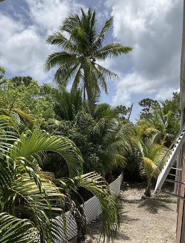 2421 Pensacola Road, Big Pine Key, FL 33043