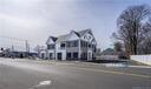 77 Whiting Street 1A, Plainville, CT 06062