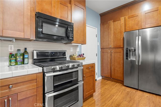 1217 Strand, Perris, CA 92571