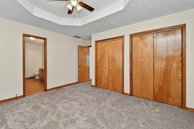 3206 E Lark Street, Springfield, MO 65804