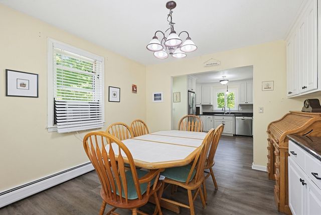 14 Terra Ln, Hudson, NH 03051