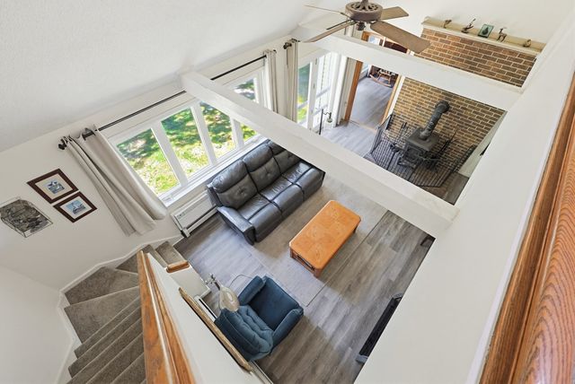 14 Terra Ln, Hudson, NH 03051