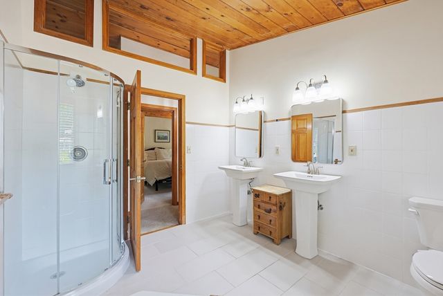 14 Terra Ln, Hudson, NH 03051