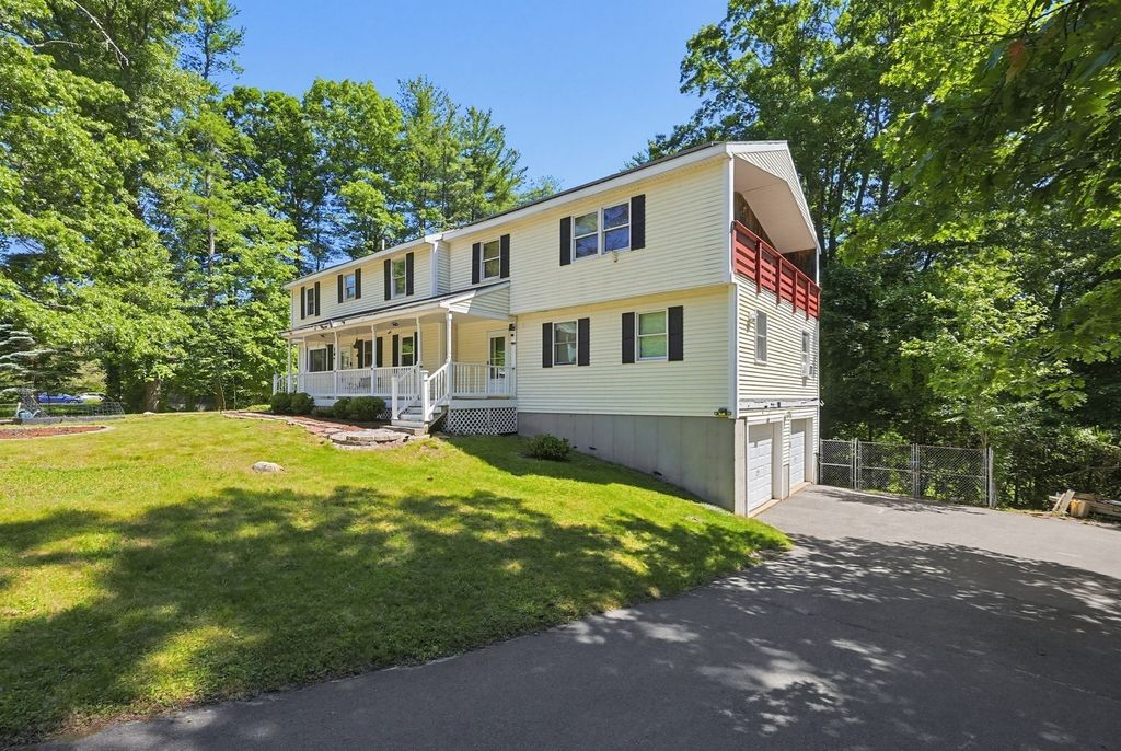 14 Terra Ln, Hudson, NH 03051