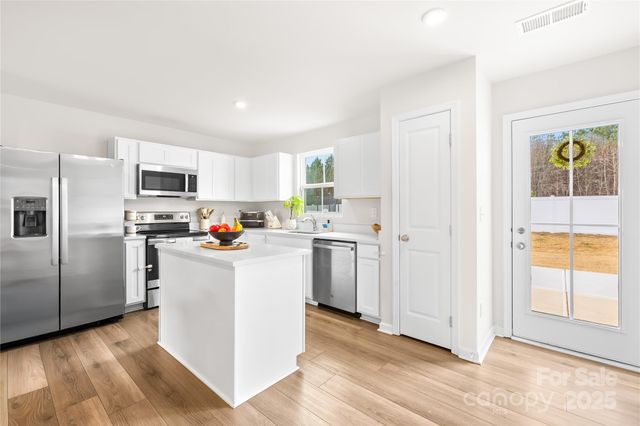 4447 Wild Ridge Drive, Charlotte, NC 28215