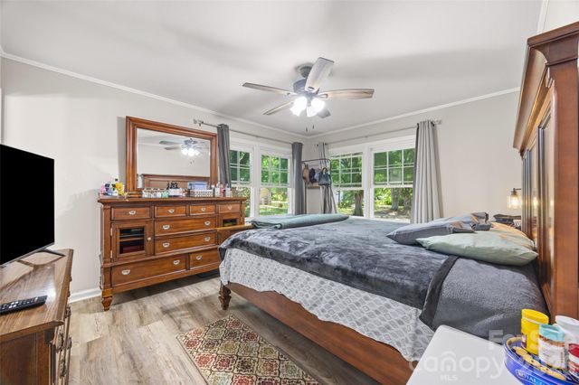 2323 Hedgewood Circle, Gastonia, NC 28052