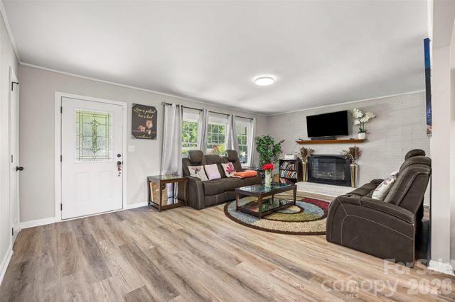 2323 Hedgewood Circle, Gastonia, NC 28052