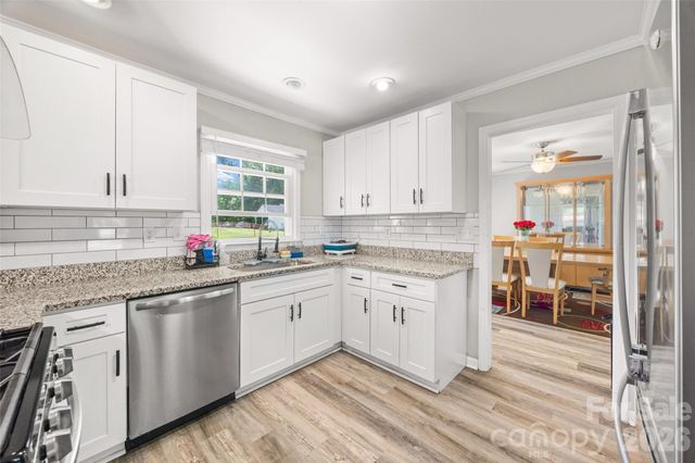 2323 Hedgewood Circle, Gastonia, NC 28052