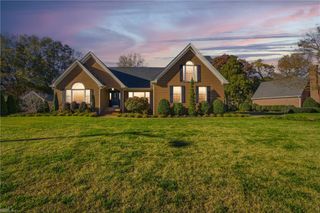 115 Windy PT, Suffolk, VA 23435