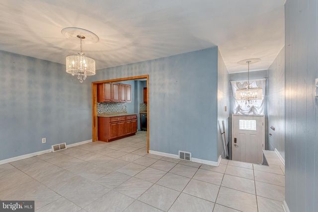 3638 PRINCE CIR, Philadelphia, PA 19114