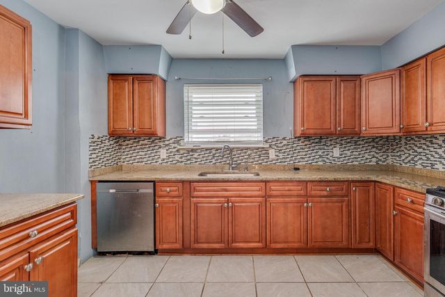 3638 PRINCE CIR, Philadelphia, PA 19114