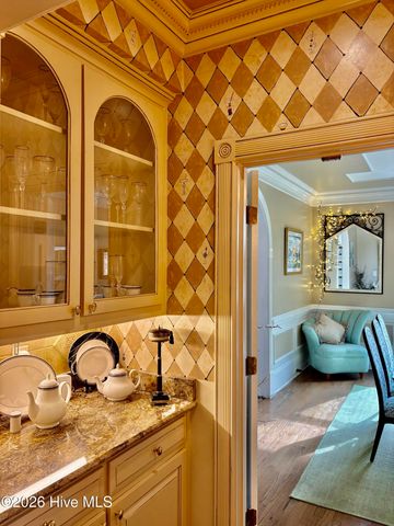 408 Wexford Place, Trent Woods, NC 28562