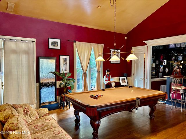 408 Wexford Place, Trent Woods, NC 28562