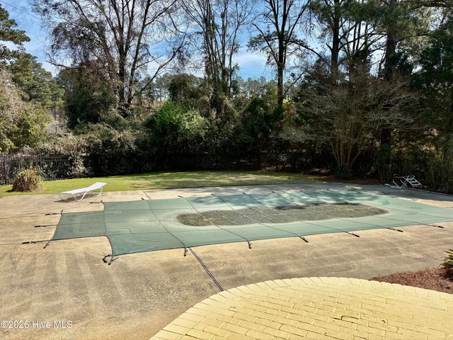 408 Wexford Place, Trent Woods, NC 28562