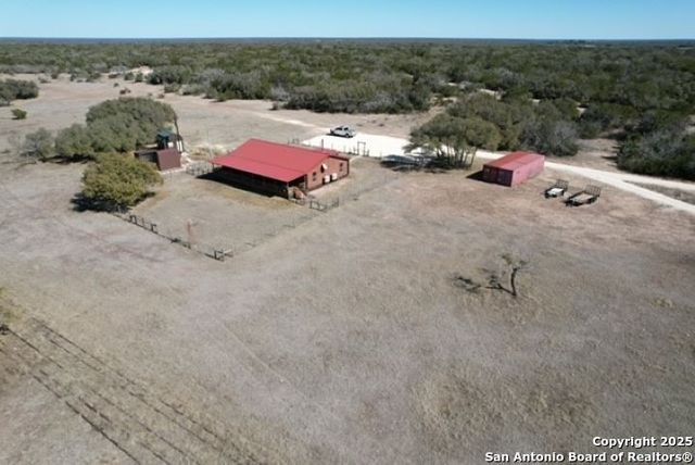 527 SD 74100, Rocksprings, TX 78880
