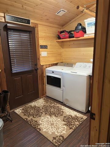 527 SD 74100, Rocksprings, TX 78880