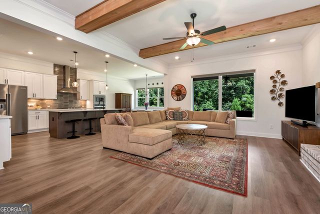 279 Parkers Place, Hoschton, GA 30548