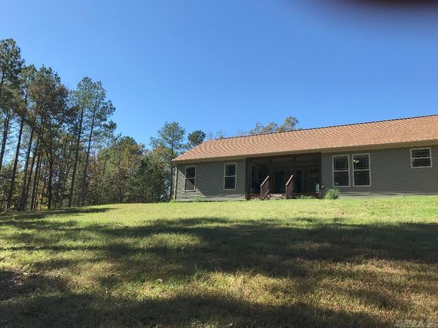 160 Slytown Road, Amity, AR 71921