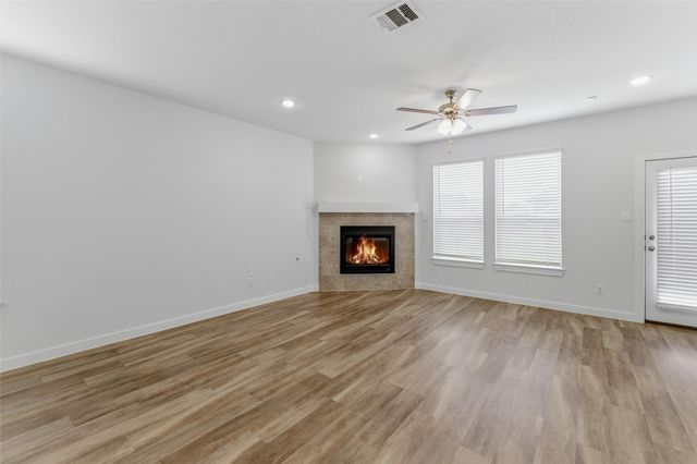 305 Evans Drive, Van Alstyne, TX 75495