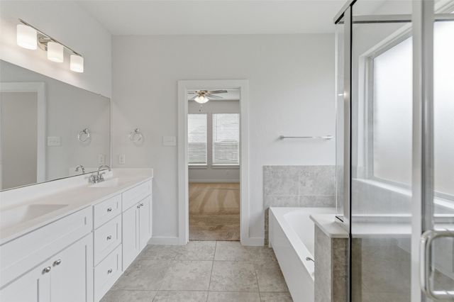 305 Evans Drive, Van Alstyne, TX 75495
