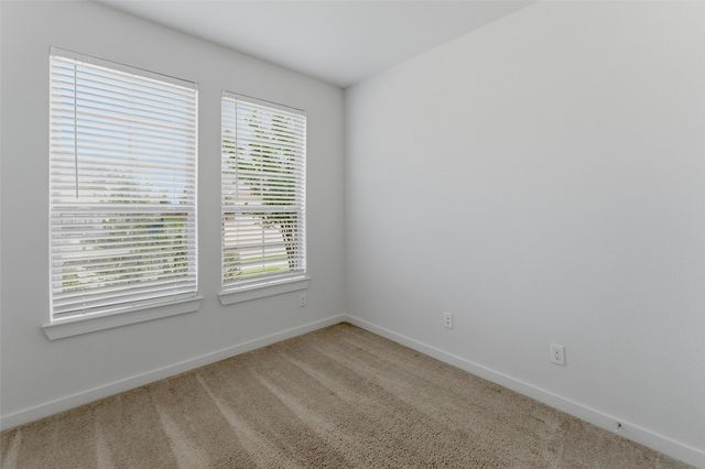 305 Evans Drive, Van Alstyne, TX 75495