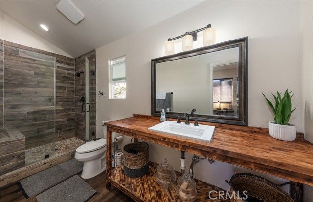 33070 Hilltop Boulevard, Los Angeles, CA 92382