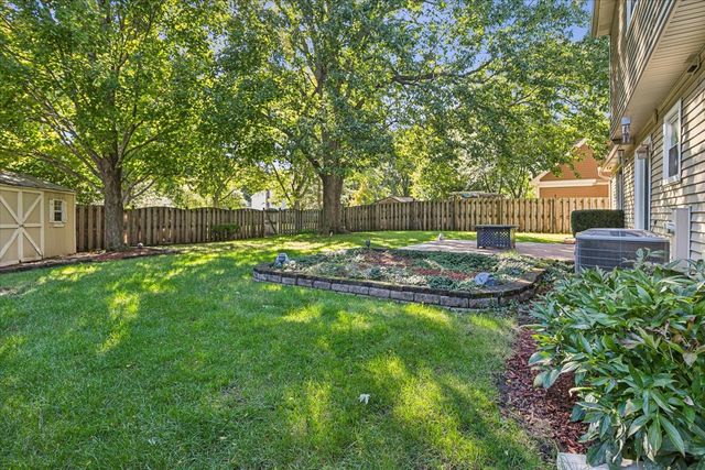 5 Malvern Lane, Vernon Hills, IL 60061