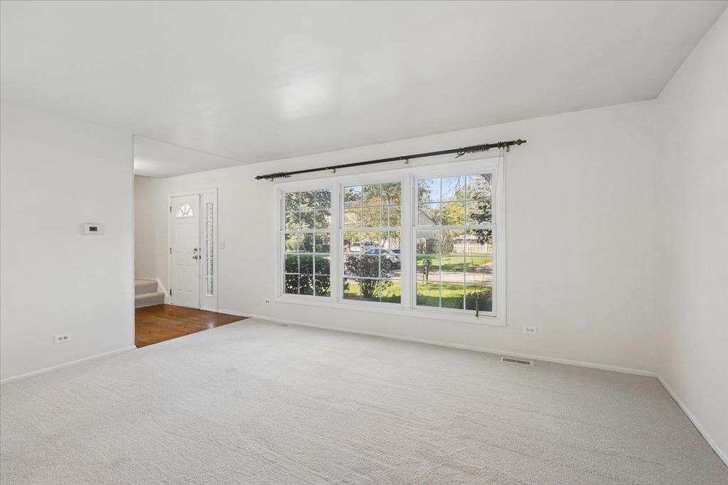 5 Malvern Lane, Vernon Hills, IL 60061 — photo 3