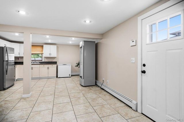 169 Wyona Avenue, Lindenhurst, NY 11757