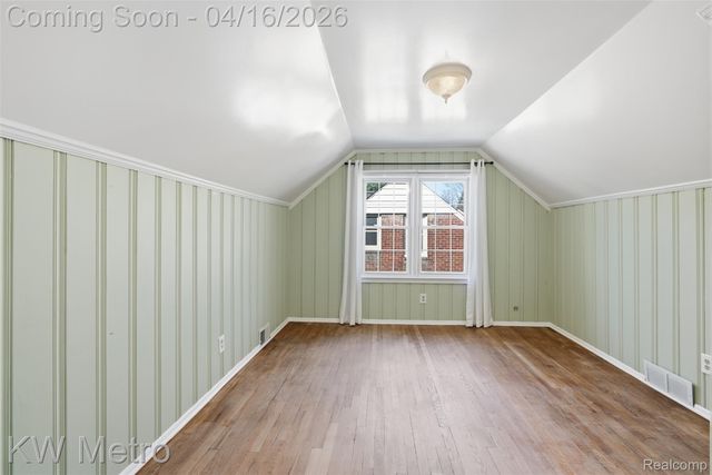 1936 Dorothea Road, Berkley, MI 48072