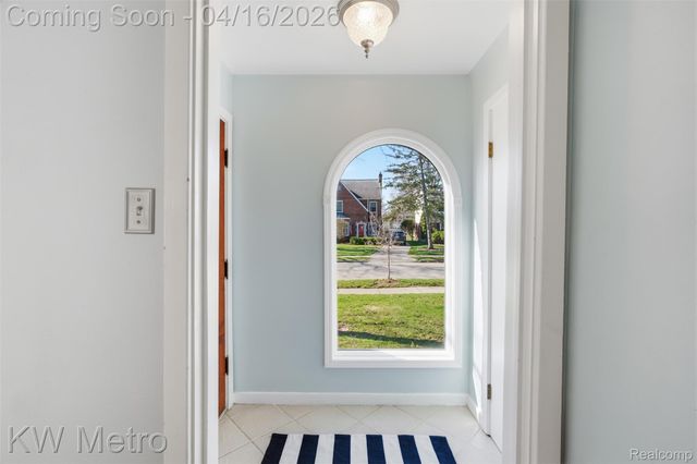 1936 Dorothea Road, Berkley, MI 48072