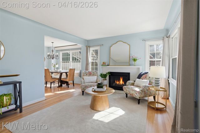 1936 Dorothea Road, Berkley, MI 48072