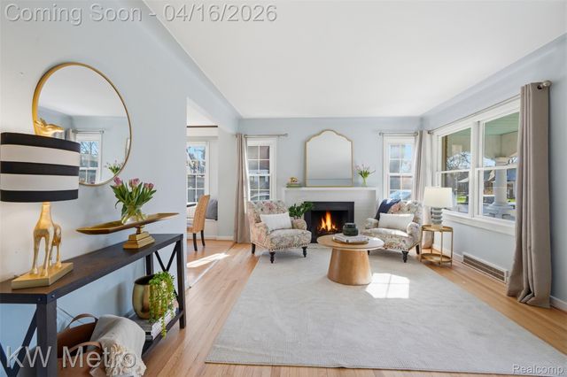 1936 Dorothea Road, Berkley, MI 48072